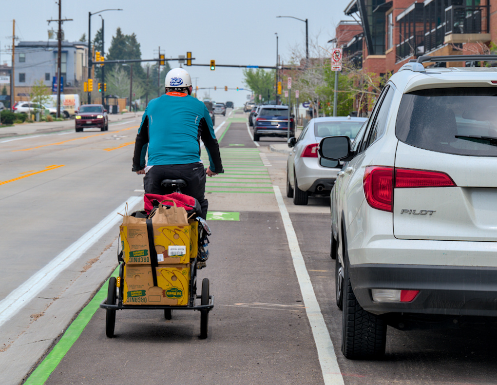 Opinion: North Broadway bike lane fails to improve comfort, safety
